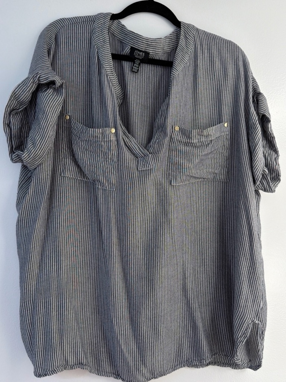 Jones New York Navy and White Pinstripe V-Neck Pocket Tunic